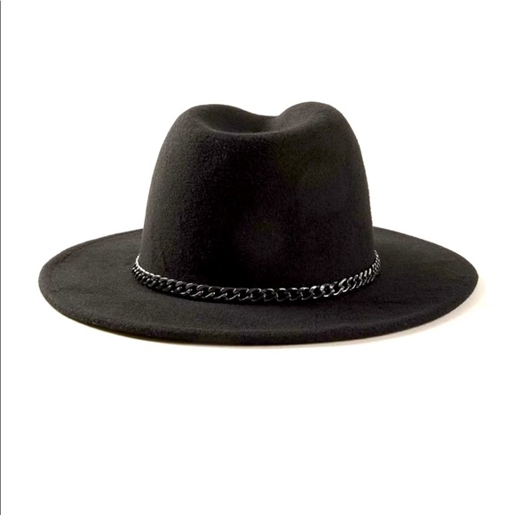 Accessories - Black Hat